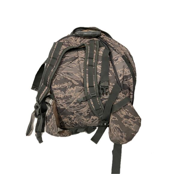Mercury Green Brown Camo XL Tactical Backpack - Picture 2 of 5